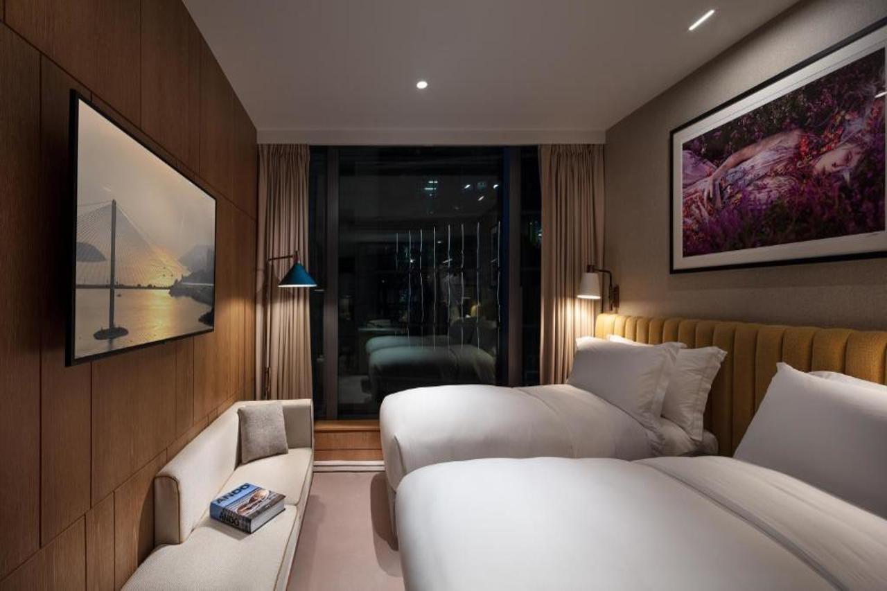 Отель The Hari 5*